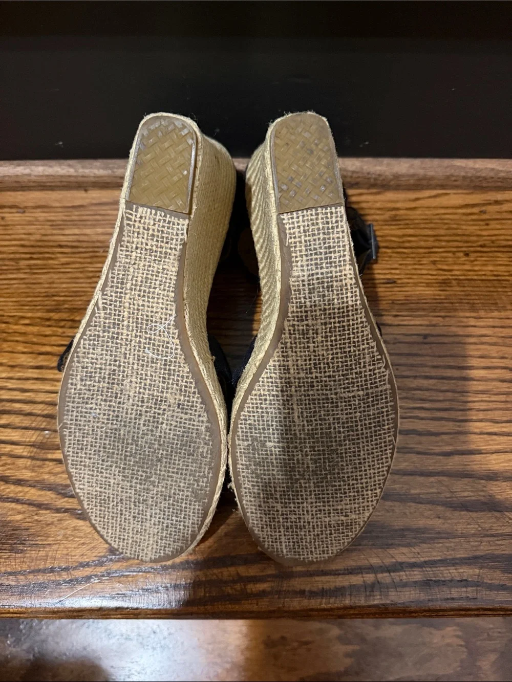 Toms wedge sandals